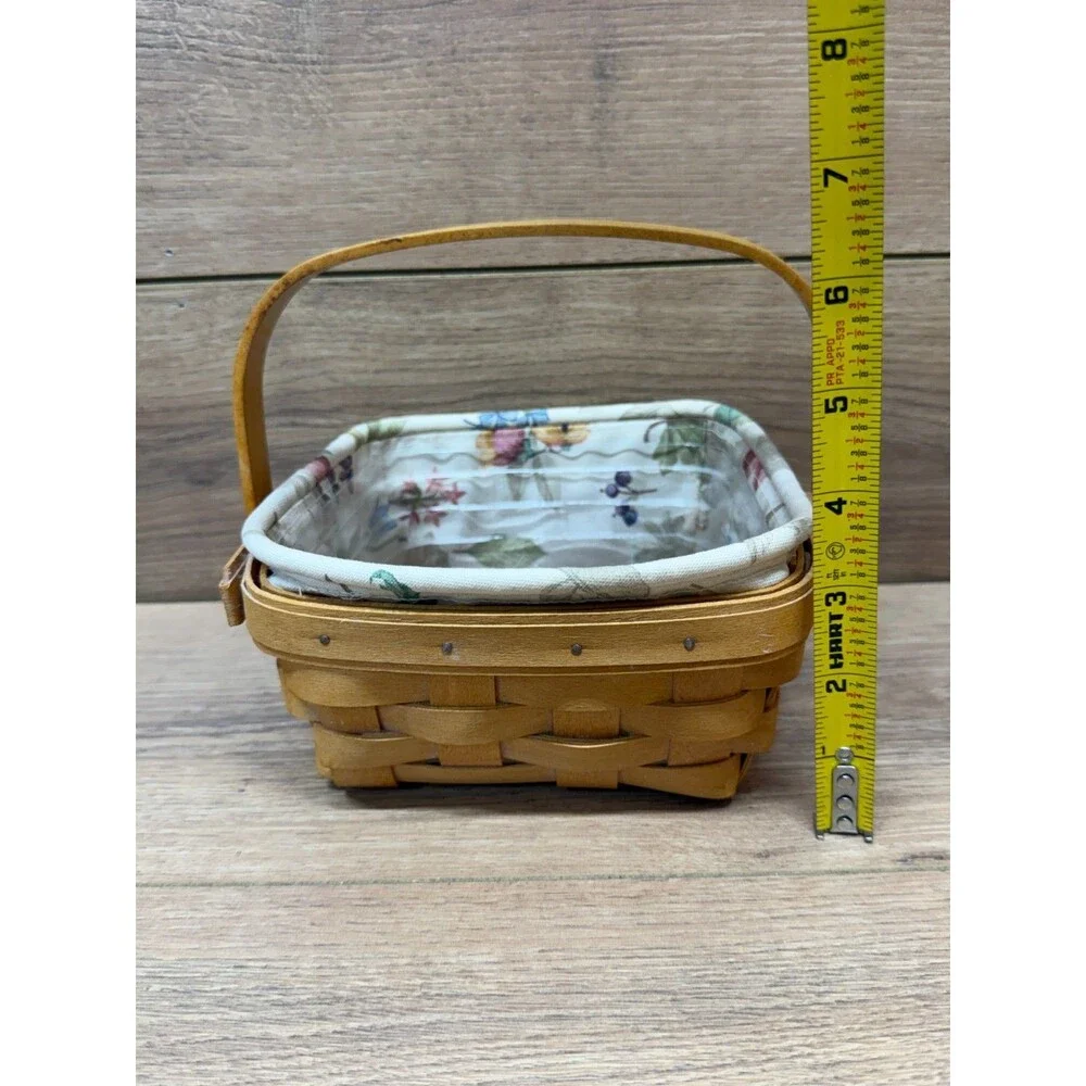 Longaberger 2000 Small Berry Basket w/ Floral Fabric & Plastic Liners